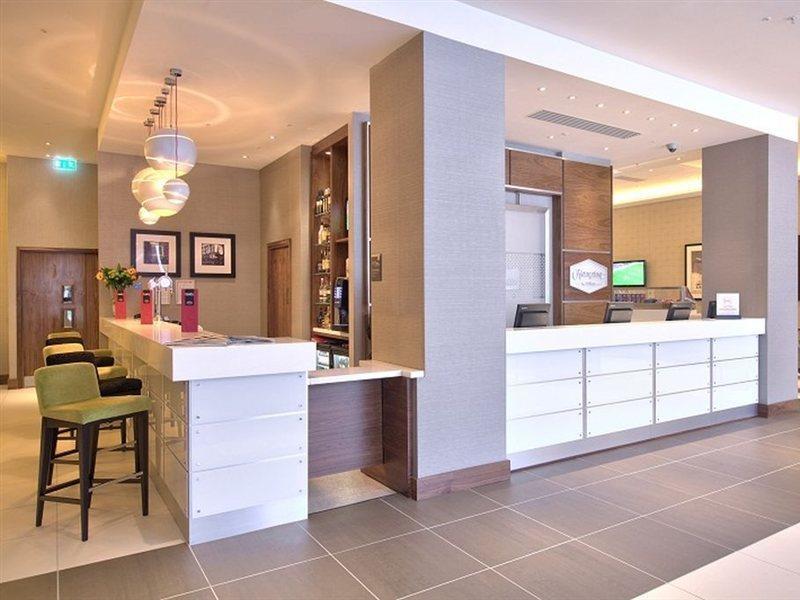 Hampton By Hilton London 4*