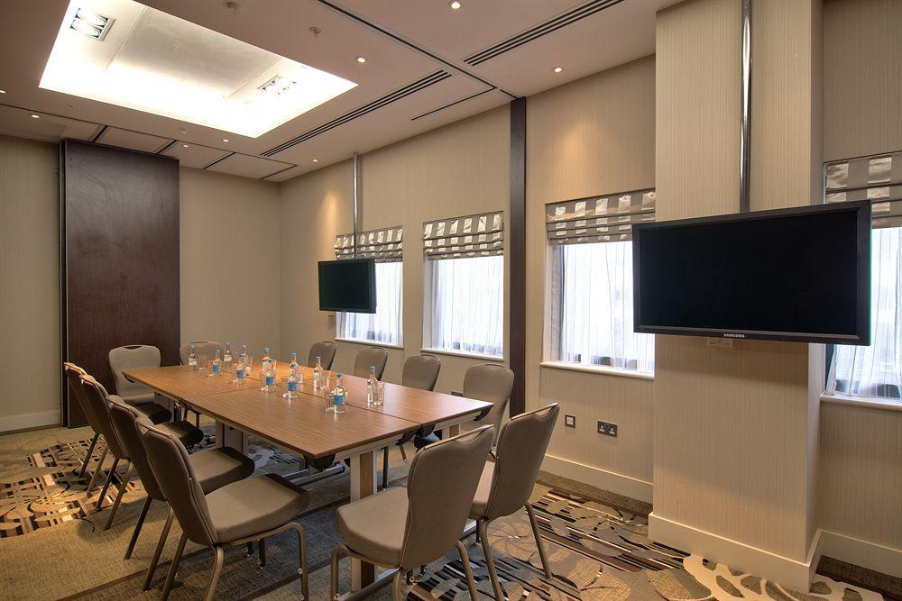 Hampton By Hilton London Hotel