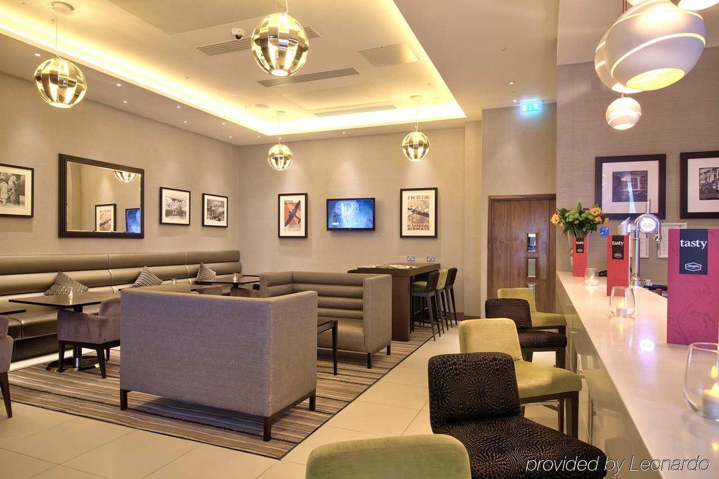 Hampton By Hilton London 4*
