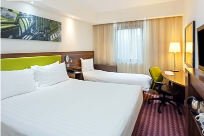 Hampton By Hilton London Hotel 4*
